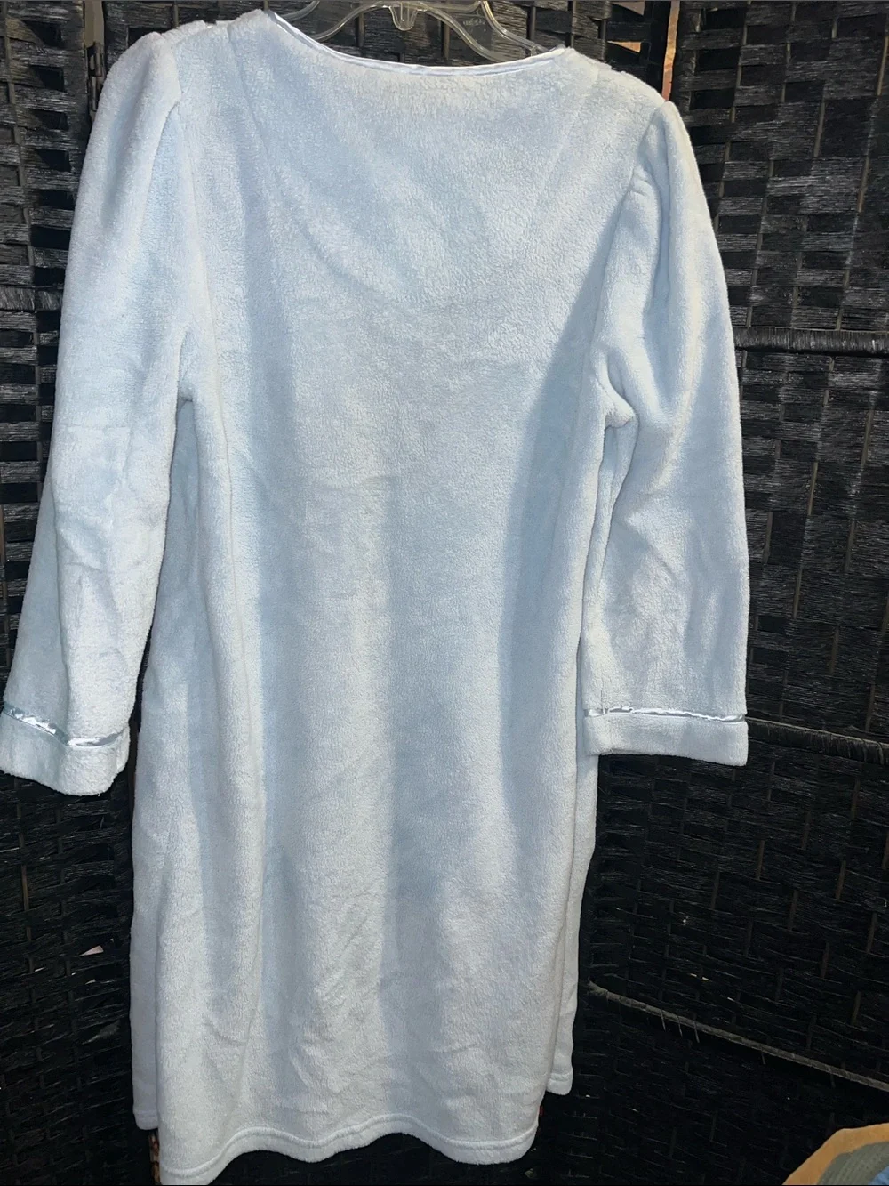 Jasmine intimate, petite small Light Blue Embroidered Fleece bottom up robe